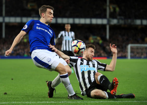 足首秀能够 足首秀能够